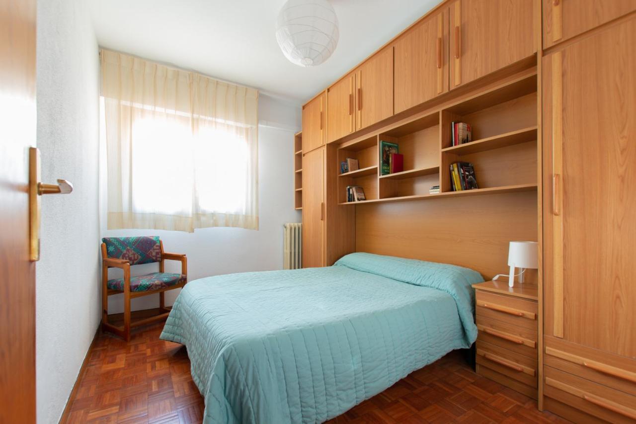 La Martina, Parking Incluido Apartamento Jaca Exterior foto