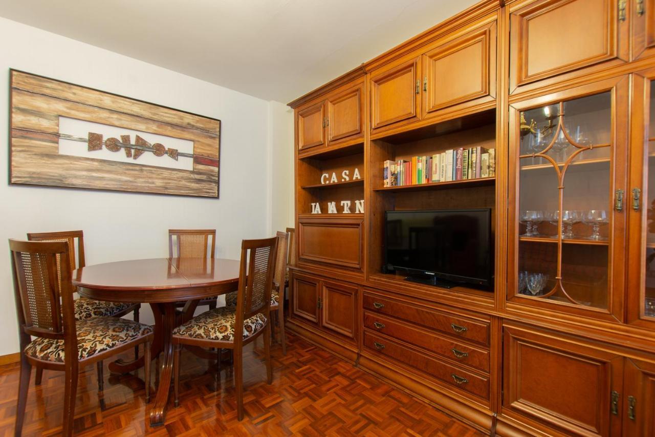 La Martina, Parking Incluido Apartamento Jaca Exterior foto