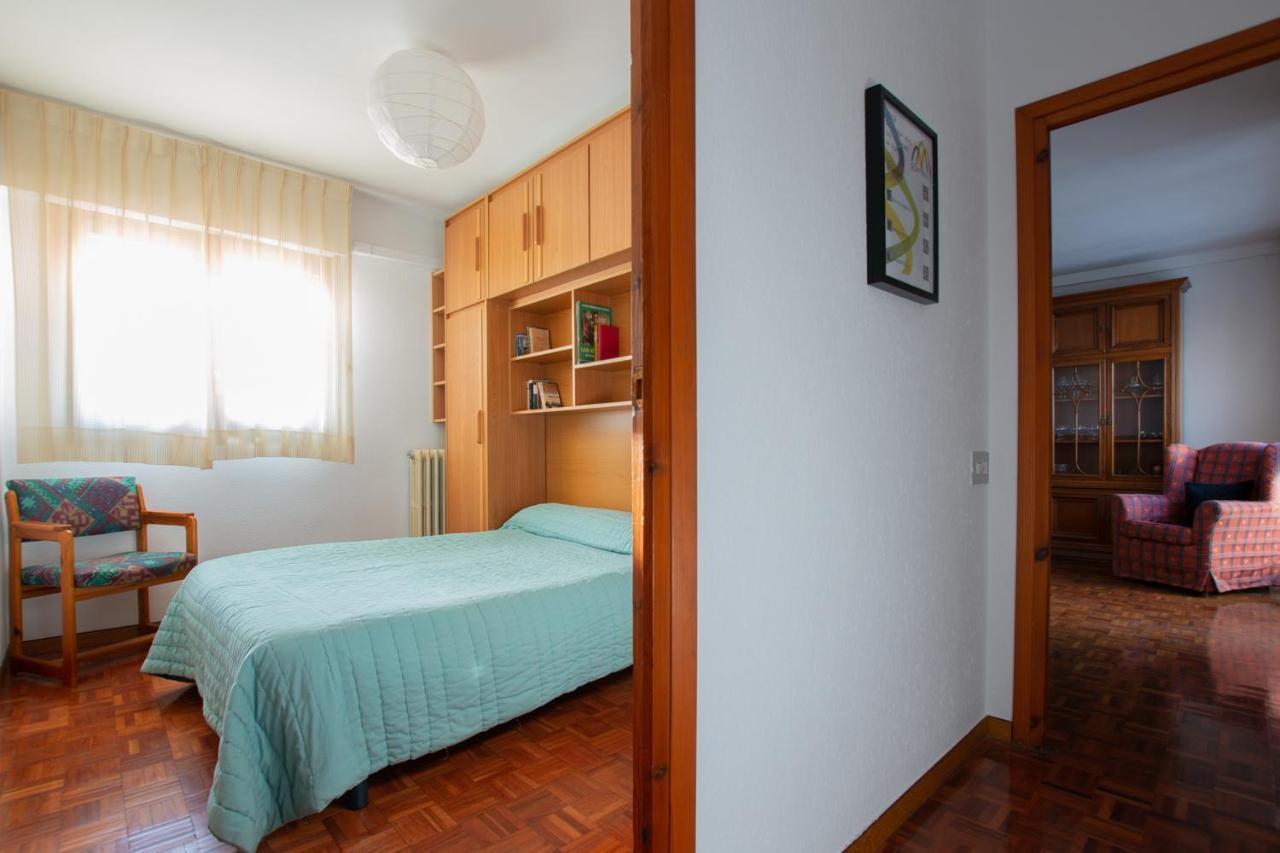 La Martina, Parking Incluido Apartamento Jaca Exterior foto